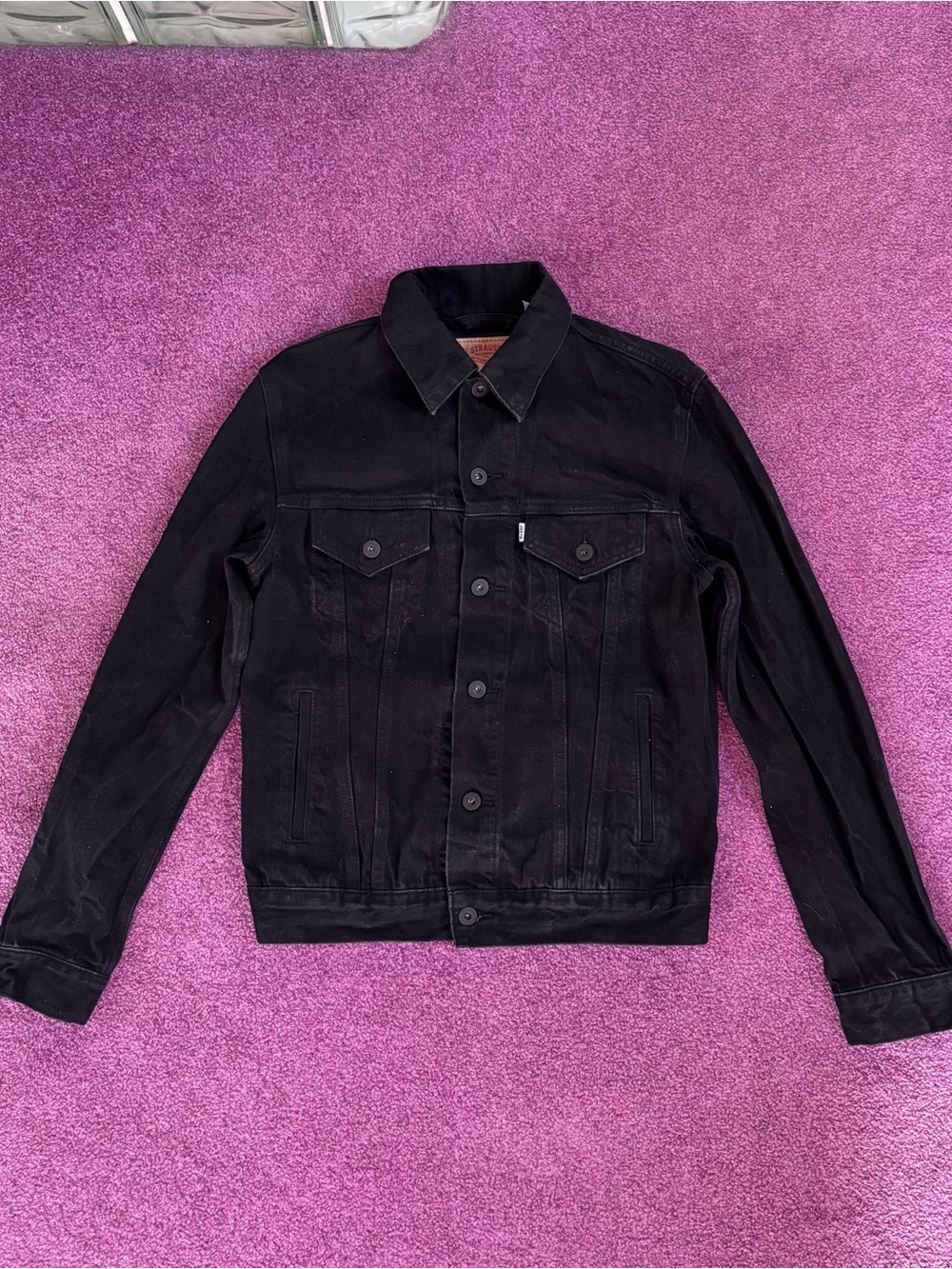 Levi’s Women’s Black Denim Trucker Jacket - Classic Casual Outerwear
